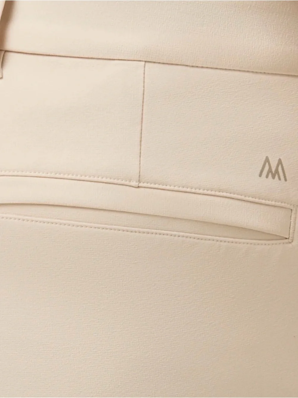 Mizzen+Main Helmsman Shorts Oat $98 MSRP Size 34 7” Slim